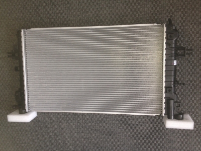 Piese Auto Opel Radiator apa Opel Astra H Z14XEP original GM Revizie Masina